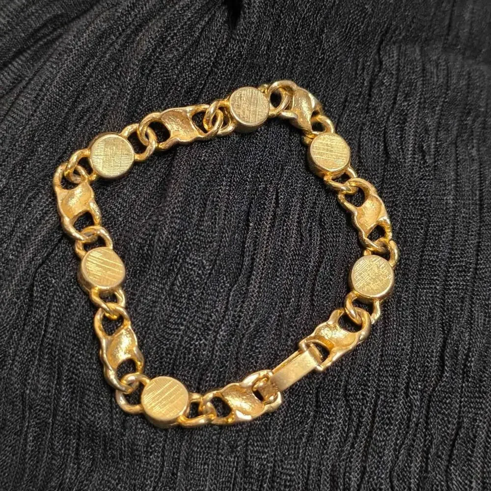 Vintage Gold Tone Bracelet Black Rhinestone Chain Old Money Glam